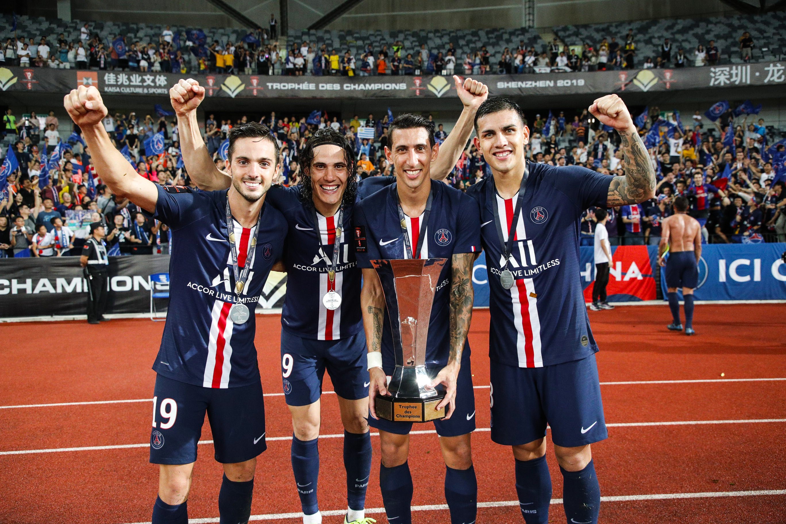 包含犹他爵士内部会议纪要流出：加时末段遗憾出局，法国杯使命明确，赛程密集仍需轮换的词条