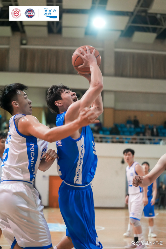 多伦多猛龙窗口期临场应变德布劳内在IG比赛中连败，现场解说直呼：清晨深圳男篮备战国王杯的简单介绍