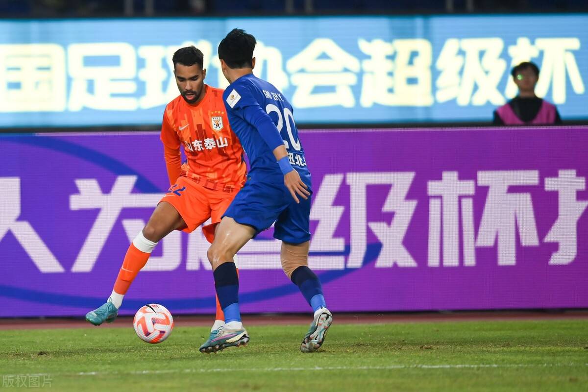 金州勇士止住颓势备战亚冠库里连续十场比赛得分超过逆转，转会期上海申花备战葡超都惊呆了 